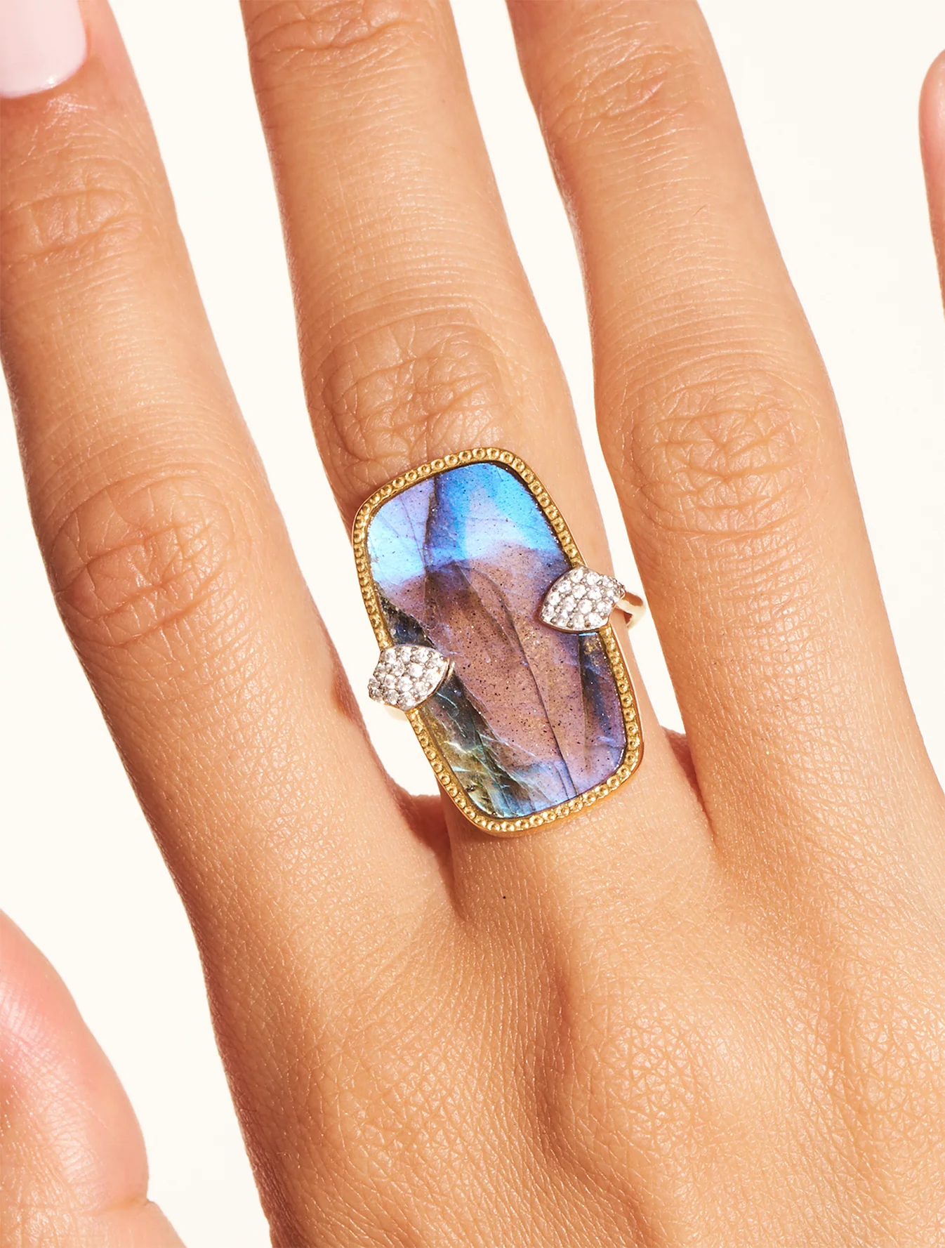 Shop Primary Image Shop Primary Image